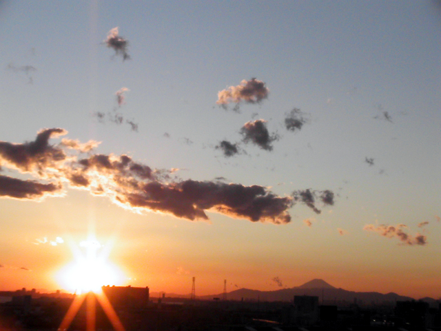 夕焼けと富士山2
